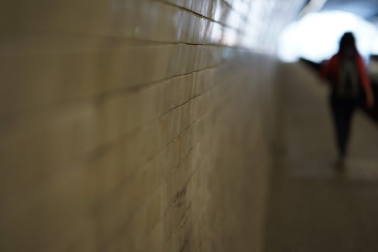 當經濟學教授在唱「莫道你在選擇人~」