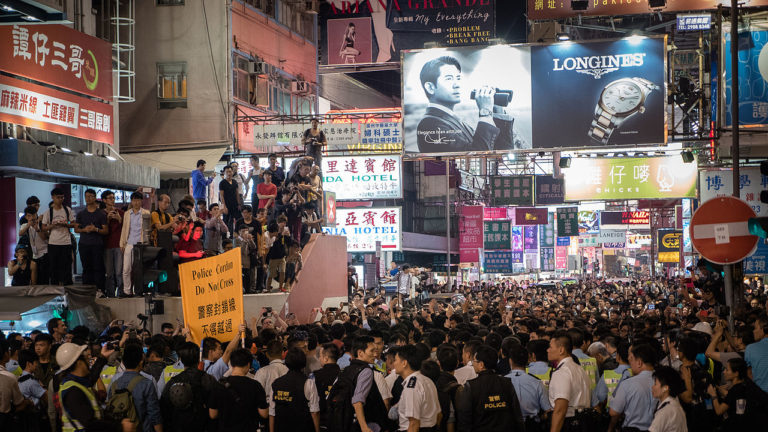 反政府抗爭有無用？