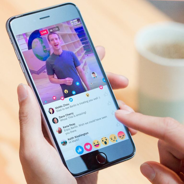 Fr Zuckerberg FB （https://www.facebook.com/photo.php?fbid=10102764094429401&set=pb.4.-2207520000.1461997265.&type=3&theater）