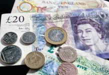 Brexit令英國人少左用現金?