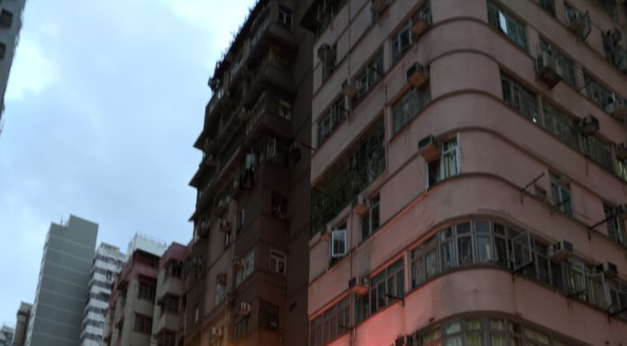 點解負債總額高唔等如就快經濟衰退呢? Money, Pawn Shop,