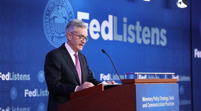 Powell 話時辰到就到架啦? 依家佢一個人話事啊?