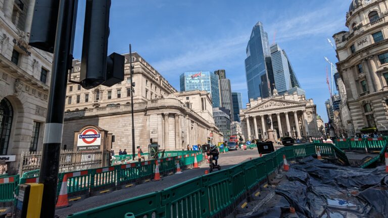 英國減得息未？ 英行銀行官員嘅分歧睇法