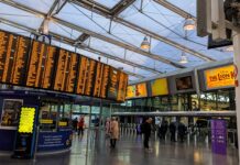 英國5月通脹降至2% 惟服務業升幅遠超央行預期